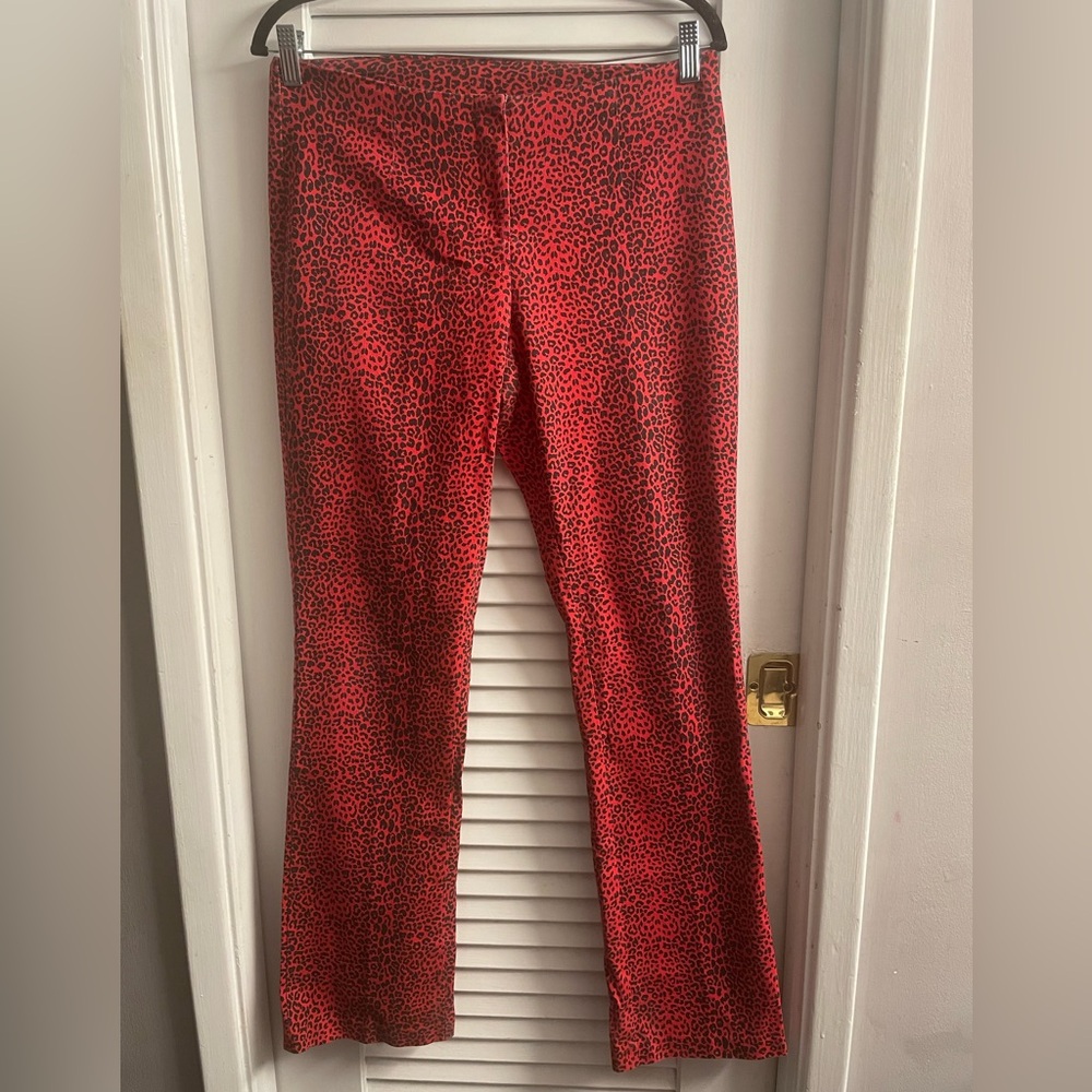 Rampage Vintage 90s Y2K low rise red pants with a black leopard print. Size 9